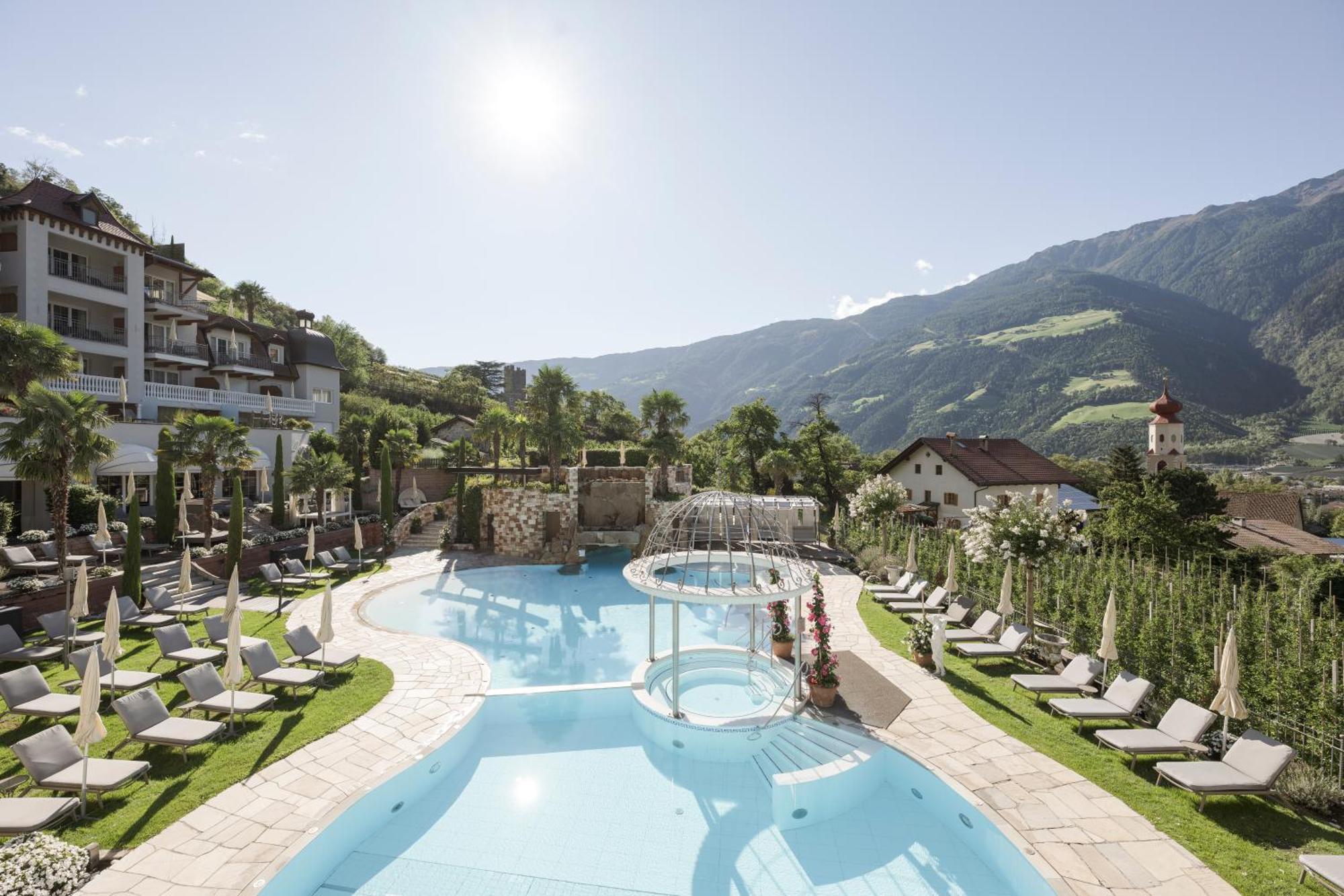 Preidlhof - Luxury Dolcevita Resort Натурно Экстерьер фото